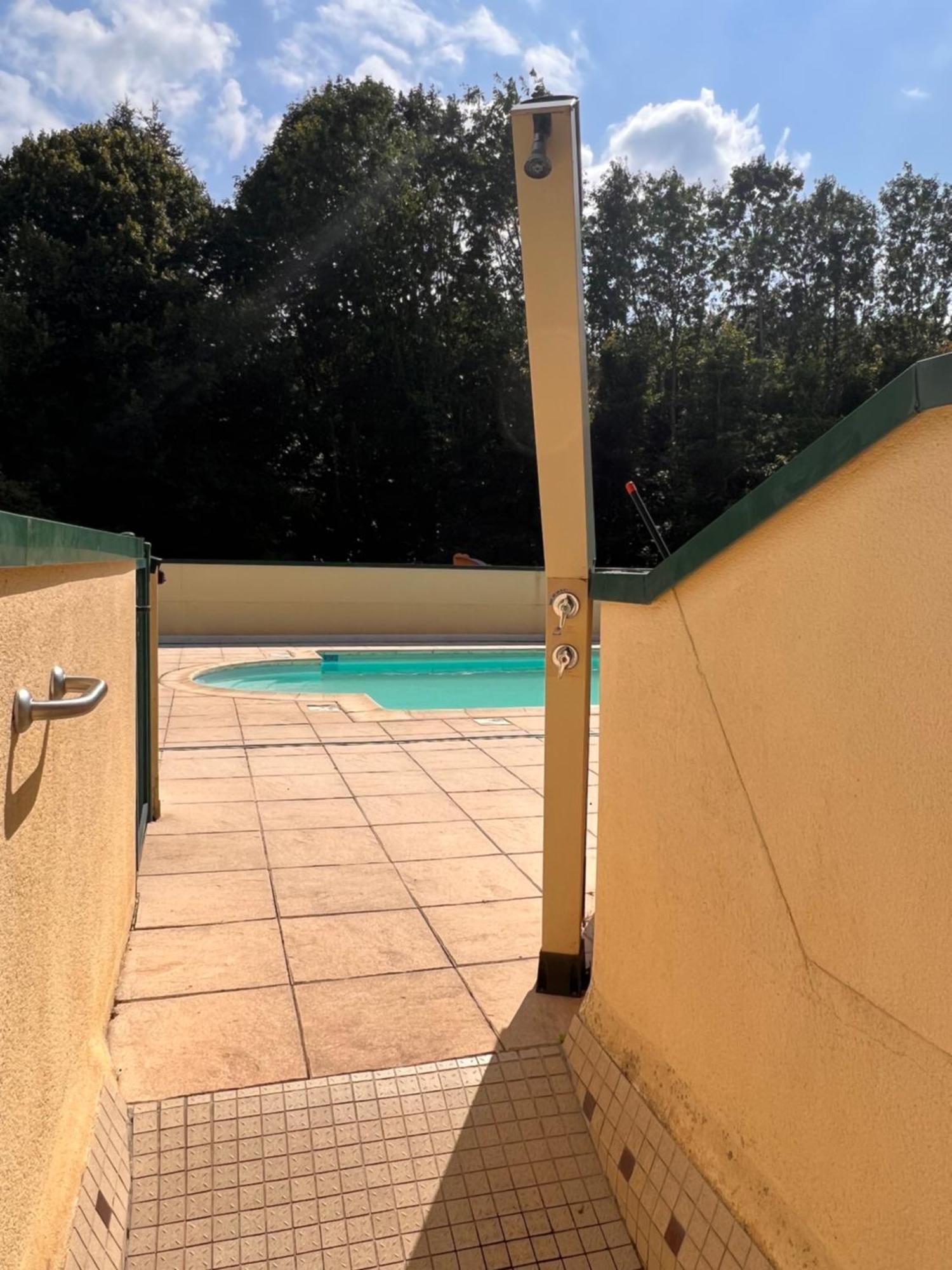 Logement Insolite "Bubble Jungle" Saint-Évarzec Exteriér fotografie